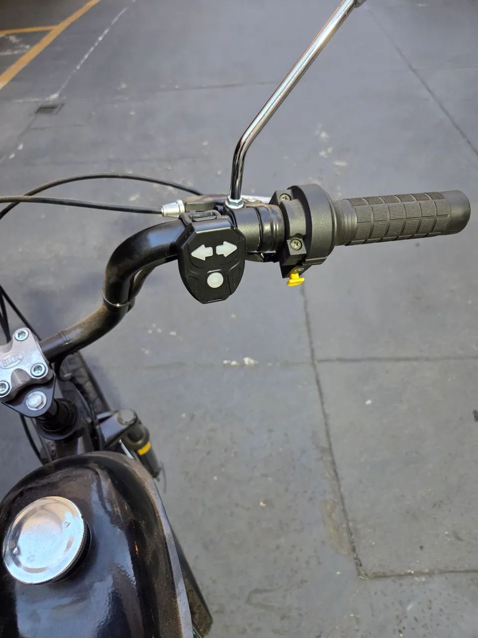 Bicicleta Motorizada 80cc Aro 26 Semi Nova - Completa - Foto 5
