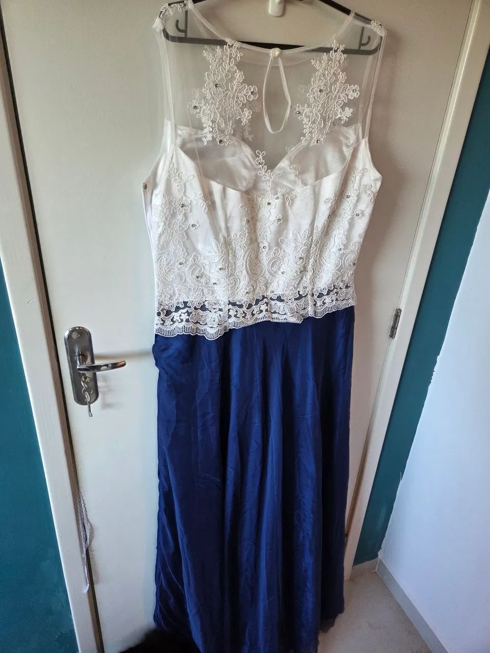 Vestido de Festa Azul e Branco - Foto 3