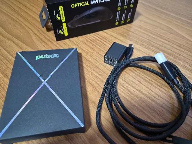 Mouse Pulsar CrazyLight X2H Medium Preto - Foto 4