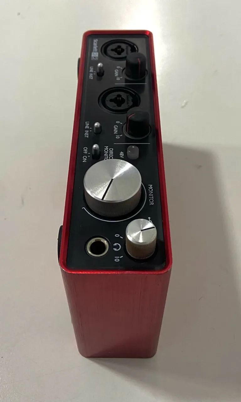 Focusrite Scarlett 2i2 Duo  - Foto 4