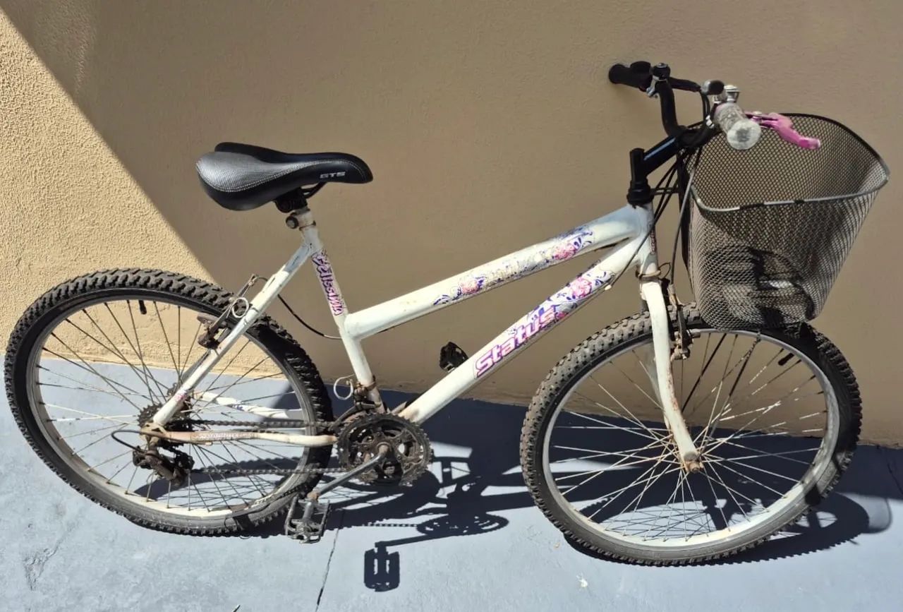 Bicicleta aro 26, 18 marchas - Foto 3