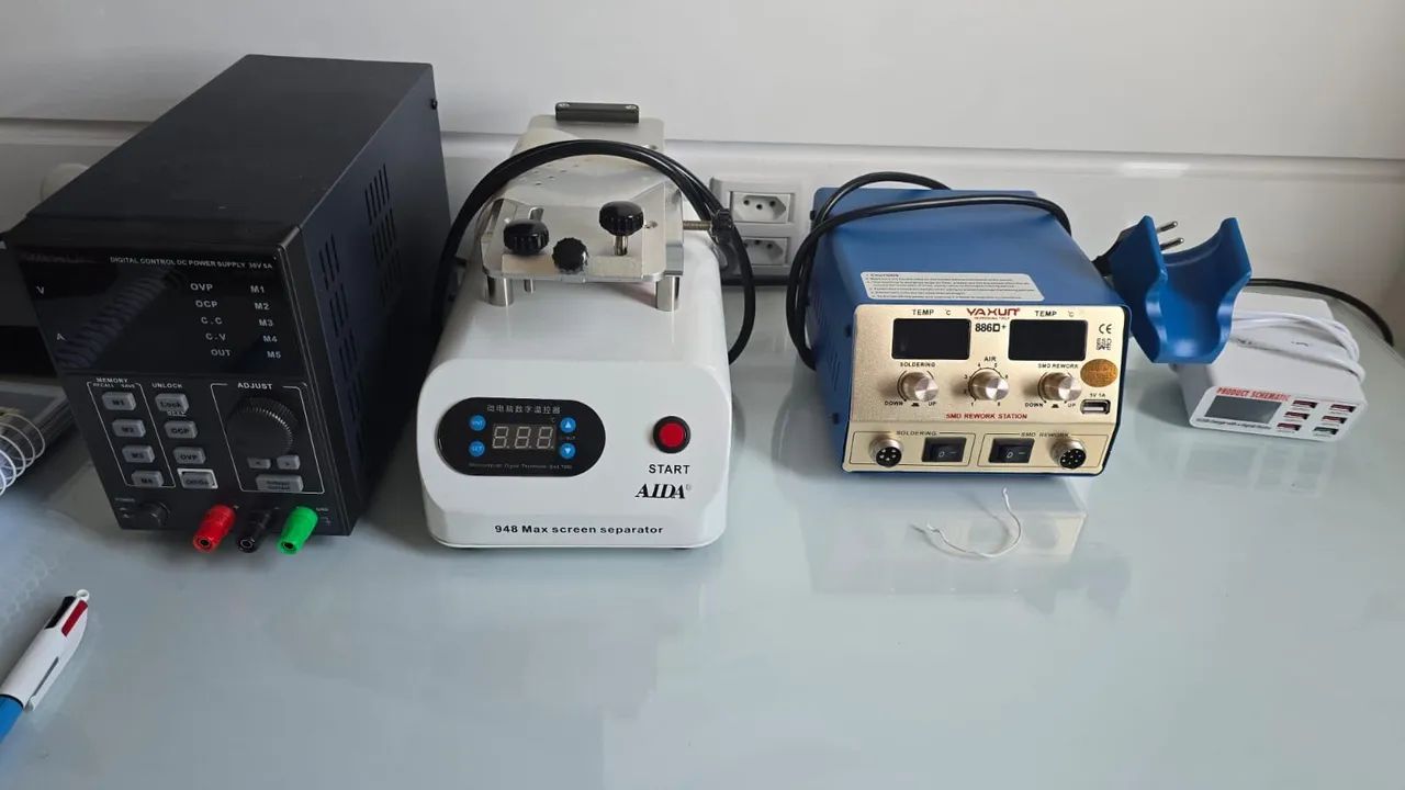 KIT DE EQUIPAMENTOS PARA MANUTENÇÃO DE SMARTPHONE 