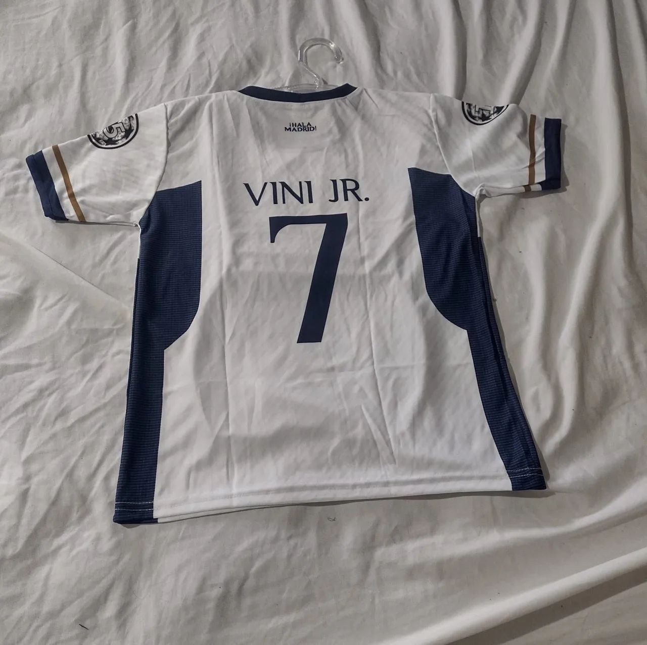 Conjunto Vini Jr Real Madrid  - Foto 2