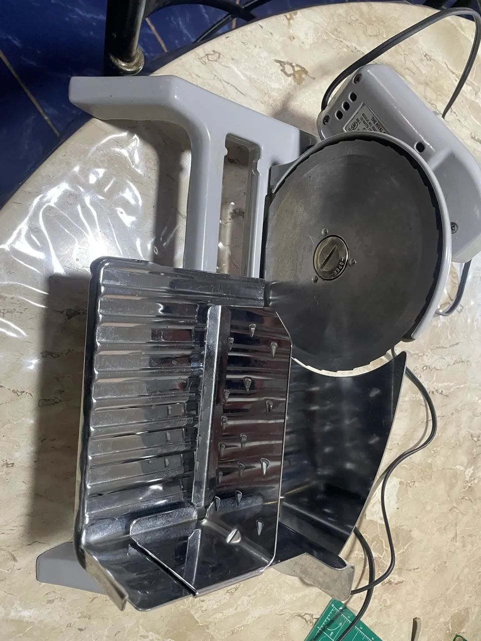 Fatiadora de alimentos Rival Eletric Food Slicer + Conversor de Voltagem - Foto 4