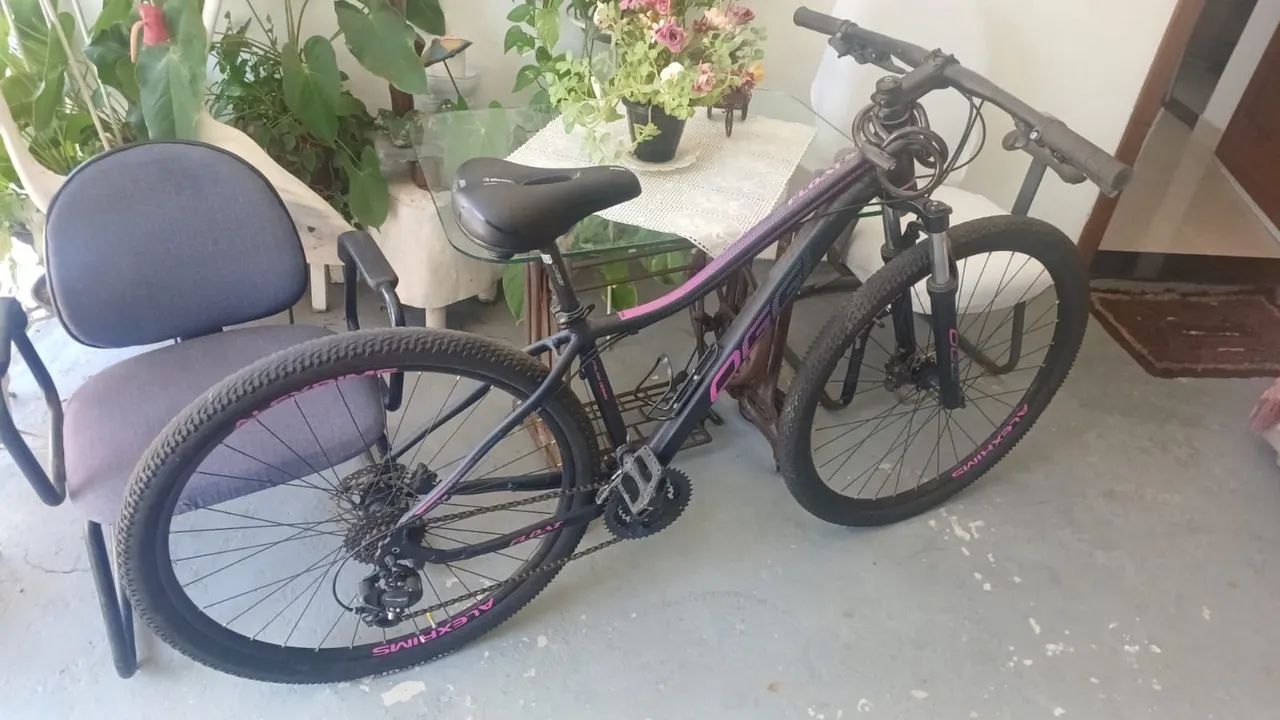 MTB aro 29 freio a disco hidráulico Shimano 