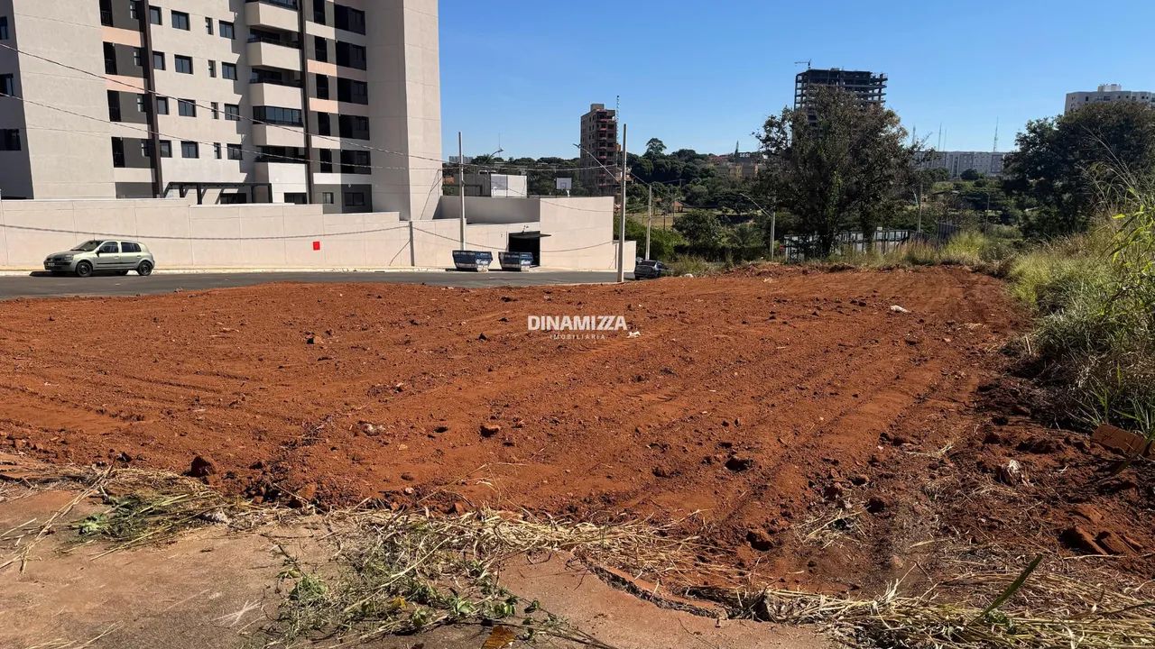 Terreno de esquina próximo ao piscinão - Foto 4