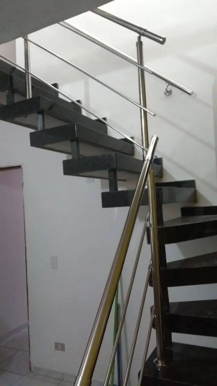 Guarda corpo em aço inox com 3 paralelas - Foto 2