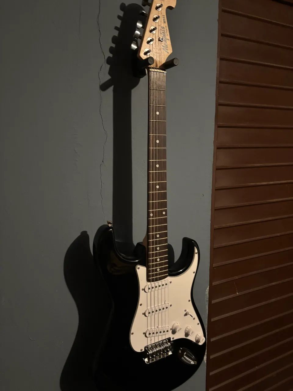 Guitarra Memphis Tagima  - Foto 2