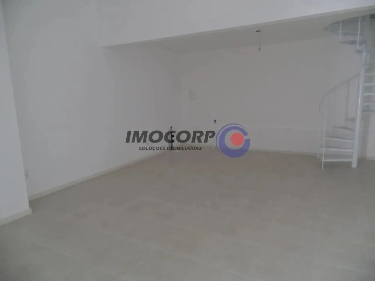 Sala com 58m2, em centro comercial, no bairro Estreito, Florianópolis-SC. - Foto 3