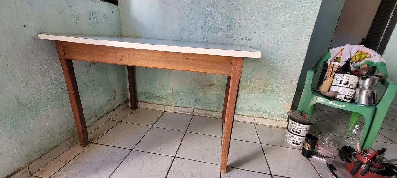 Vendo mesa grande de madeira  - Foto 2