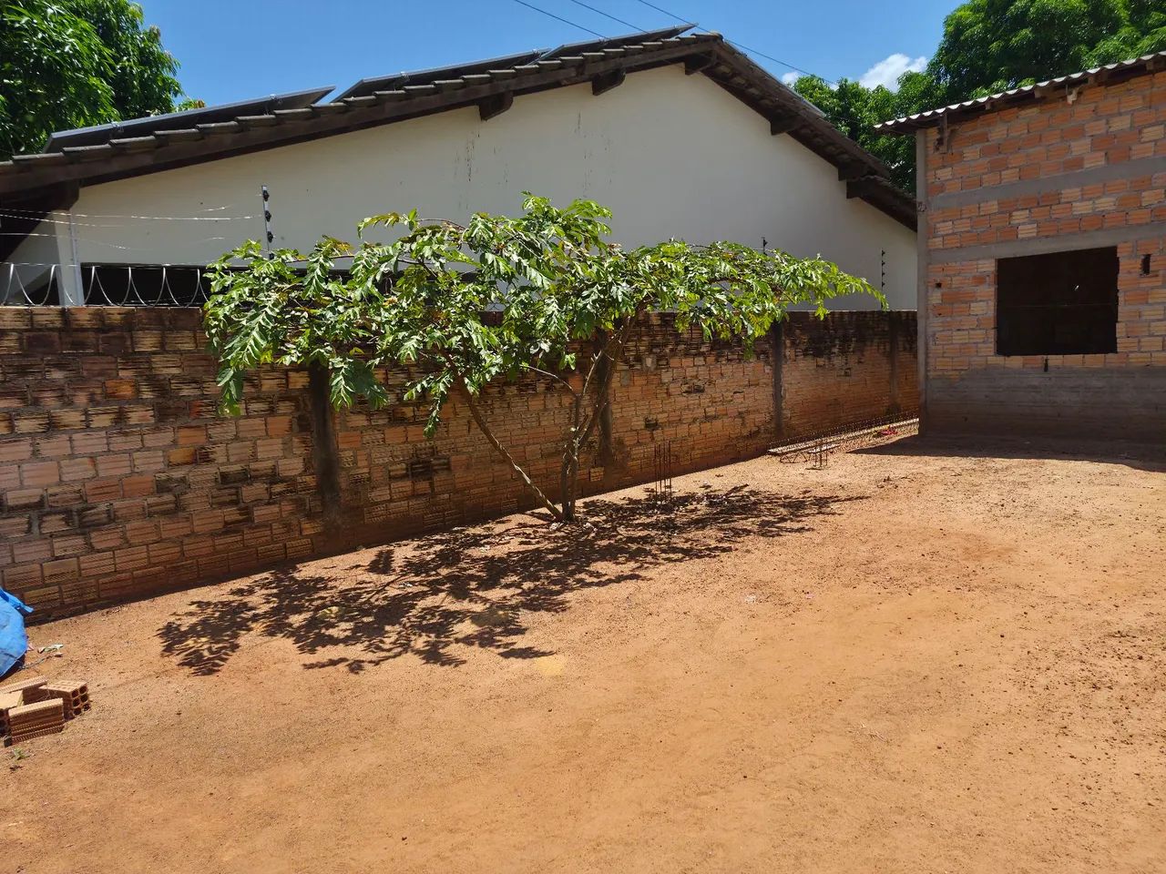 VENDA DE CASA NO ARACELIS 