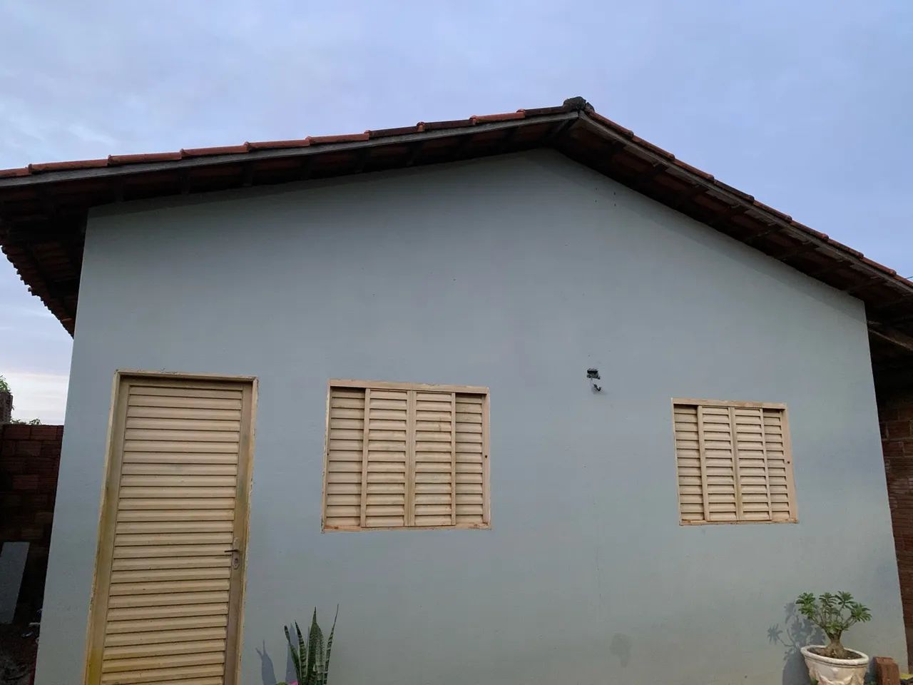 Casa a venda bem localizada  - Foto 2