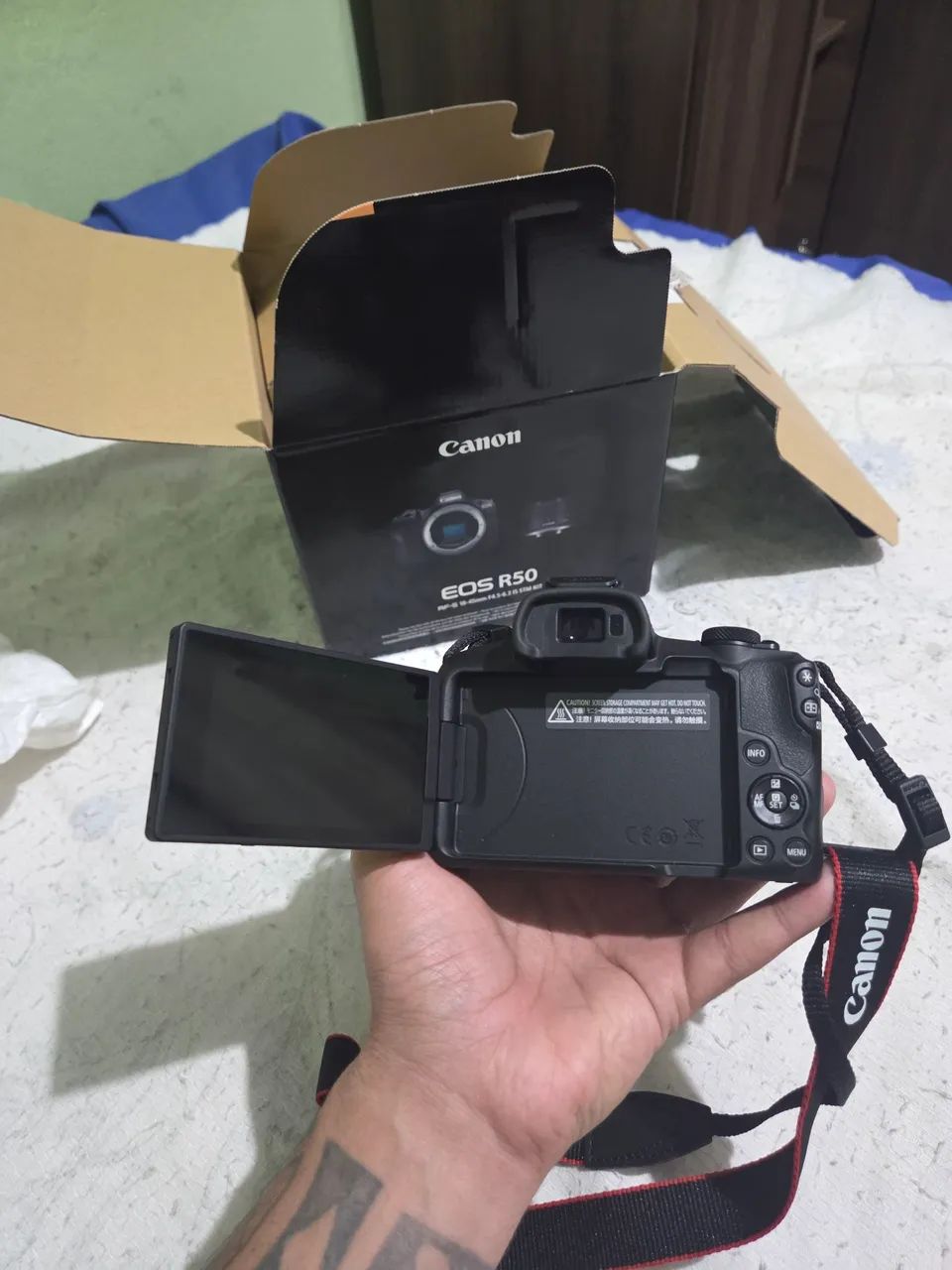 Câmera canon R50 - Foto 3