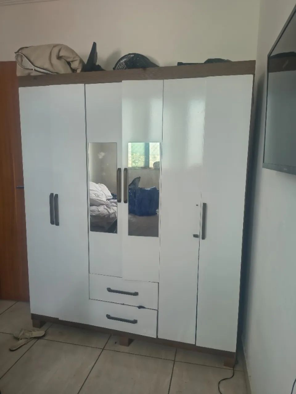 Guarda roupa casal 