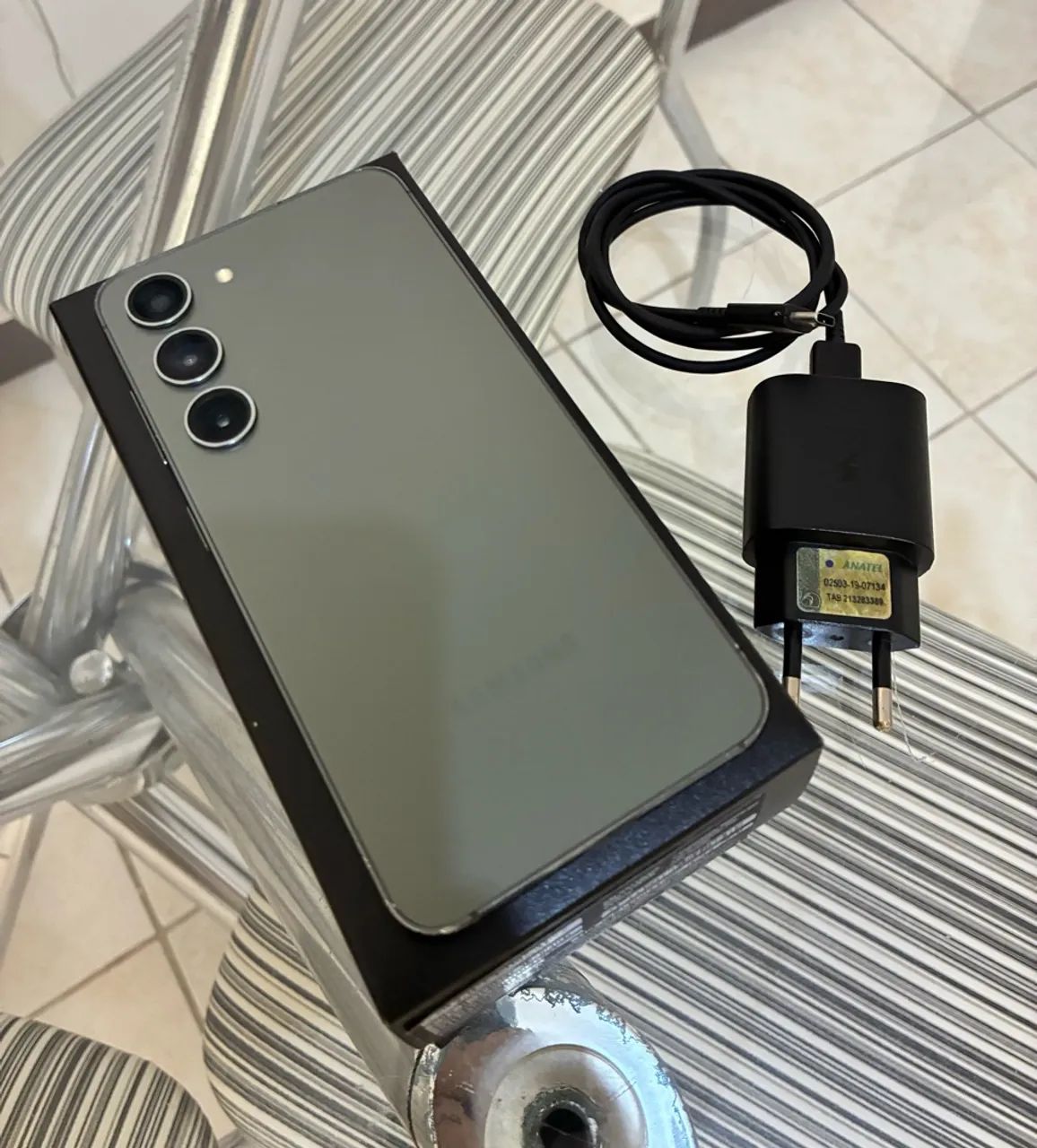 Samsung S23 128gb - Foto 2