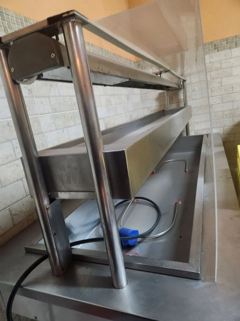 Vendo carro térmico de restaurante - Foto 2