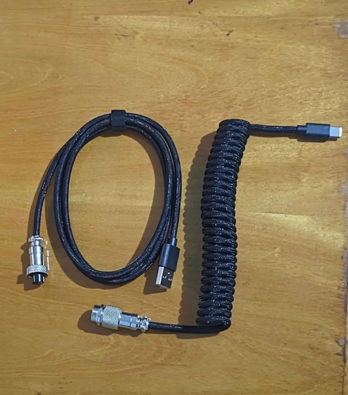 CABO ENROLADO USB-C PARA TECLADO Mecânico