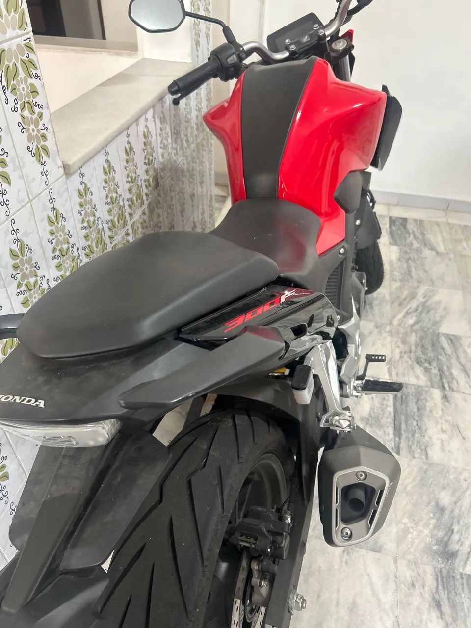Moto com apenas 250 km nova  - Foto 3