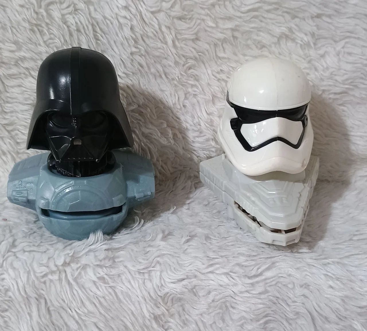 Lote com miniaturas colecionaveis do STAR WARS  - Foto 2