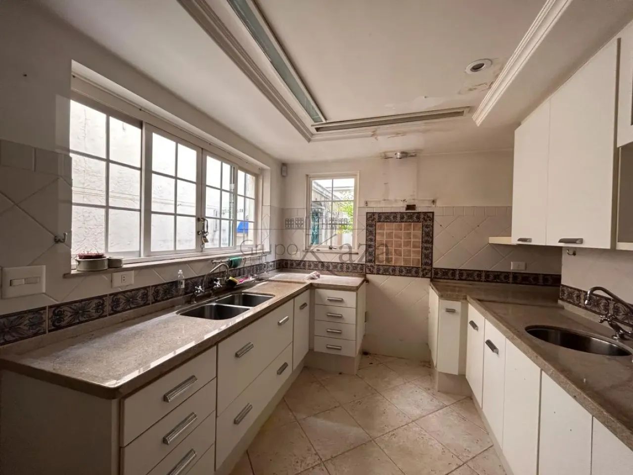 Casa Sobrado - Granja Julieta - 4 Dormitórios - 261m² - Foto 4