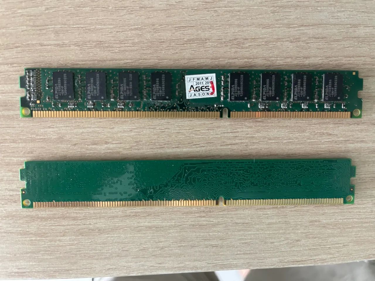 Memória Kingston DDR3 para desktop 4GB cada - Foto 2