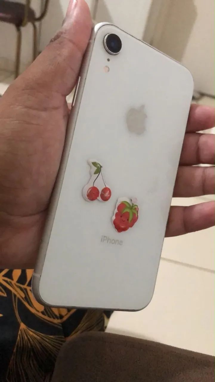 Celular iphone xr - Foto 3