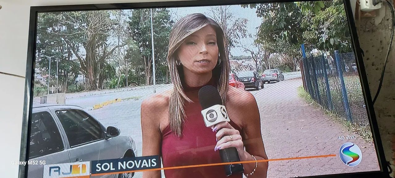 VENDENDO OUTRA TV SANSUNG 51 POLEGADAS DE PLASMA