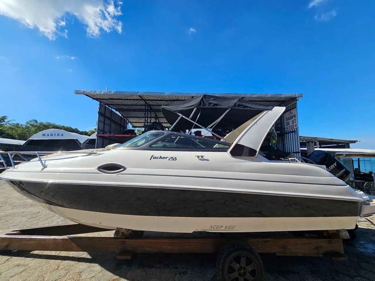 Focker 255 excelente lancha  - Foto 3