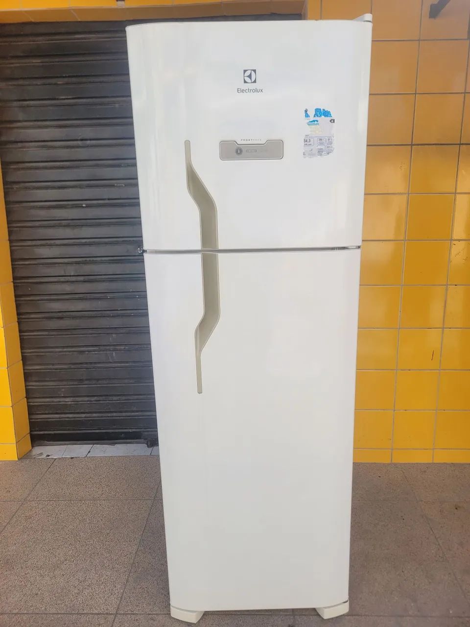 Geladeira electrolux 