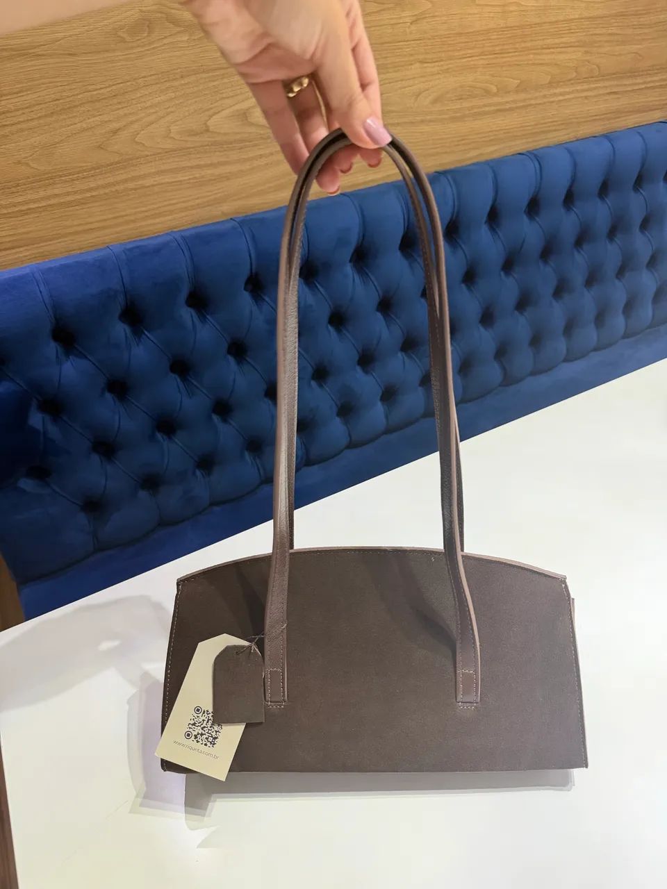 Bolsa em couro camurça marrom café baguete - Foto 2
