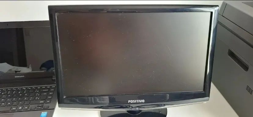Monitor positivo 20 polegadas