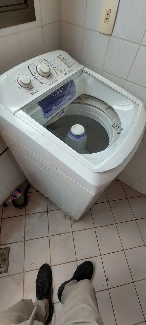 Vendo máquina Electrolux 12kg  - Foto 2