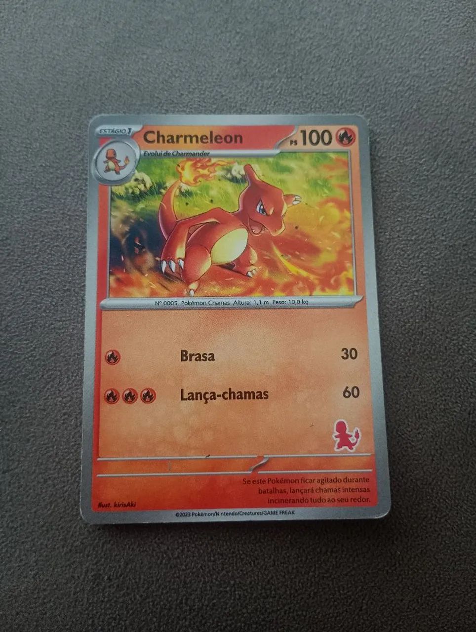 Carta pokemon original: charmeleon (minha primeira batalha pokémon)