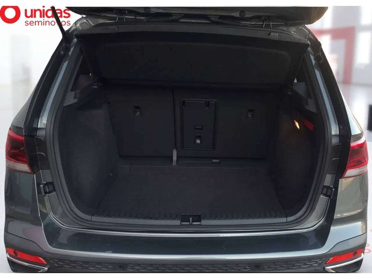 Volkswagen Taos Highline 1.4 250 TSI Flex Aut., foto 14 de 14