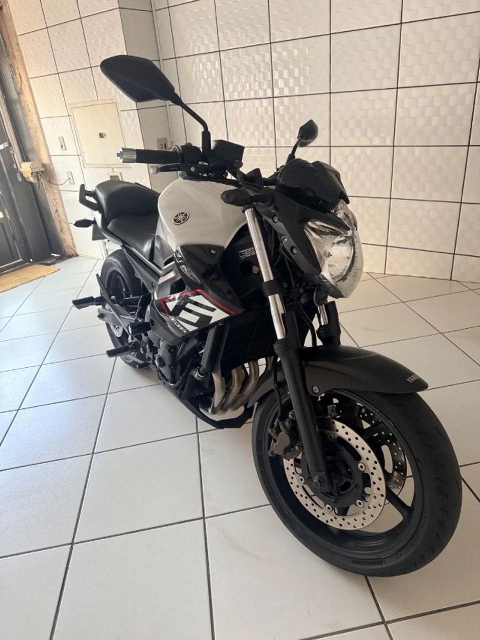 XJ6 N 2014/15- 600cc - Foto 3