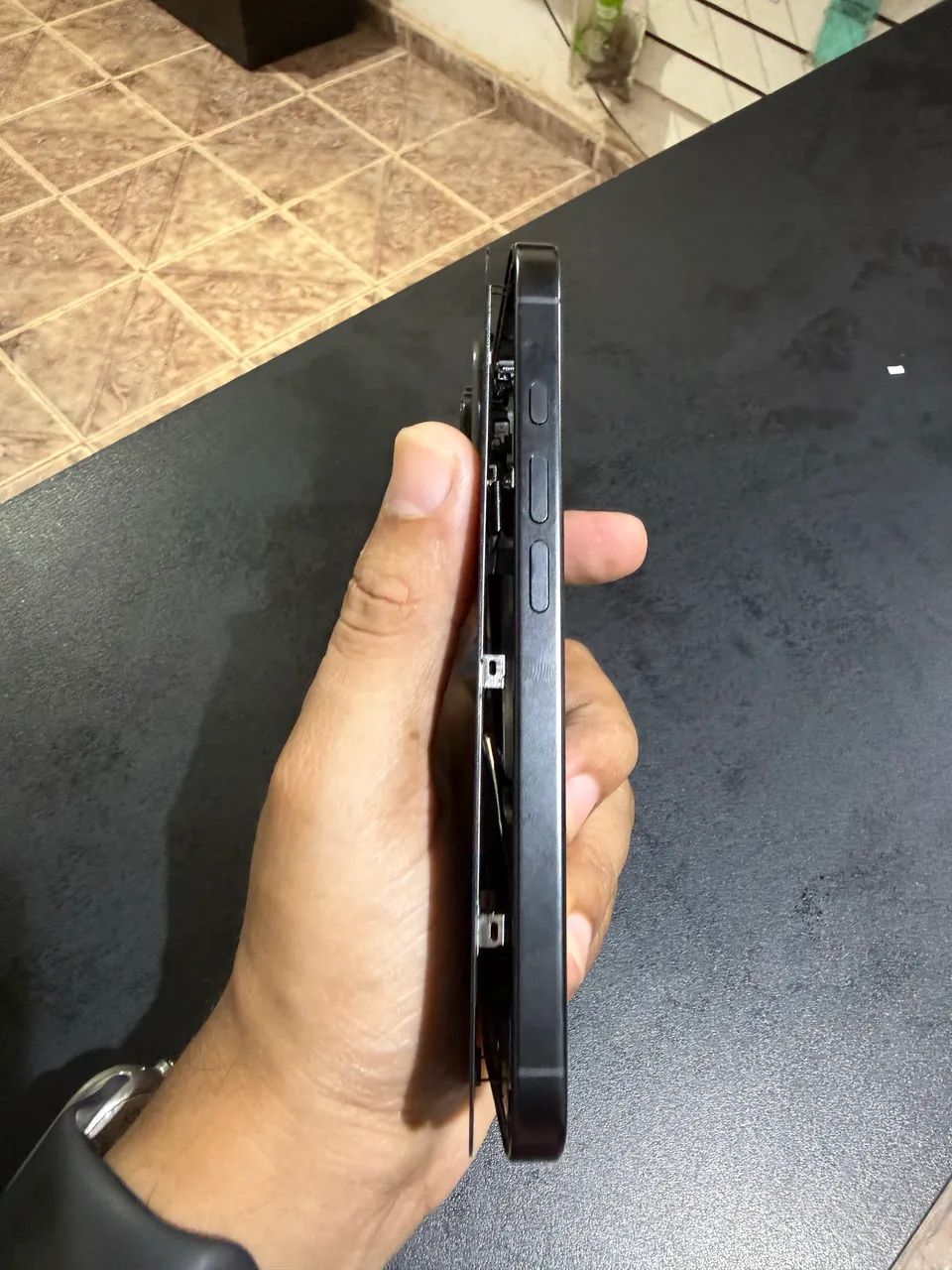 Carcaça iPhone 16 Pro Black  - Foto 2