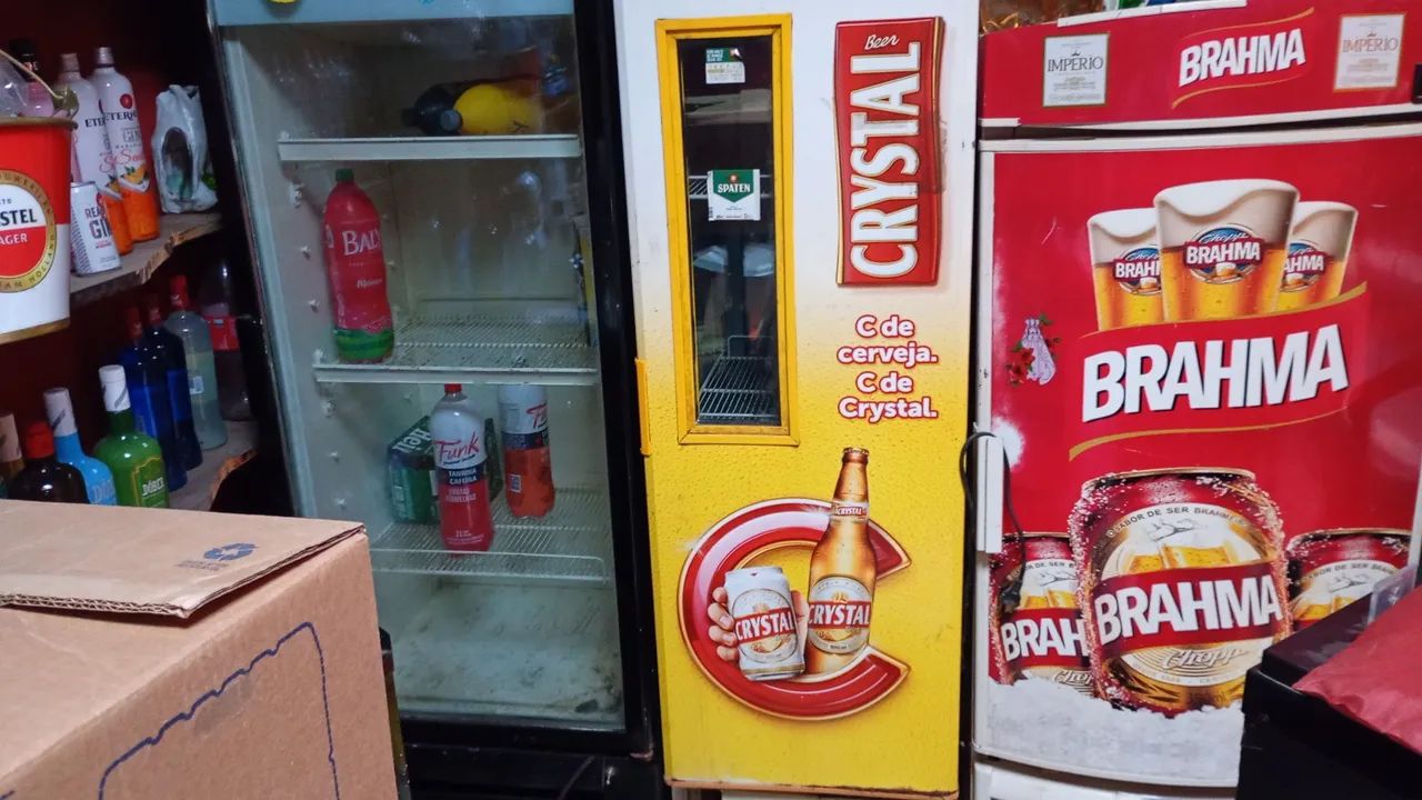 Vendo 2 cervejeira, 1 expositora e 1 freezer vertical 2 portas  - Foto 4
