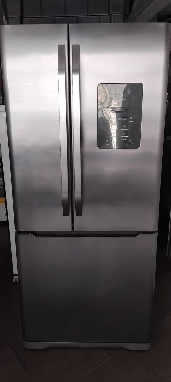 ELETROLUX 85l.....$5.500