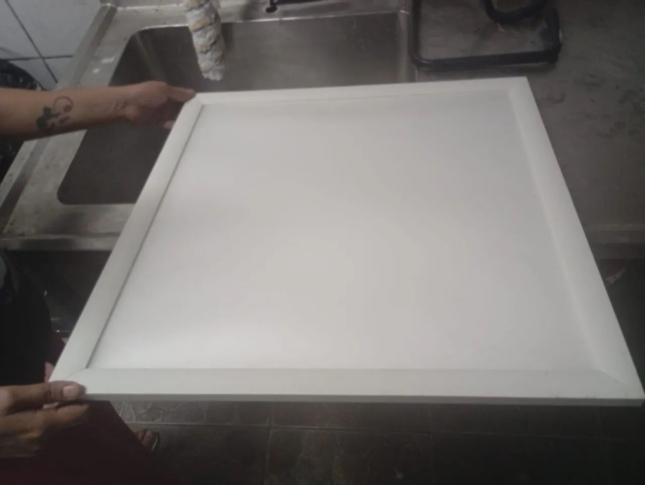Vende se luminárias 80x80 medidas 