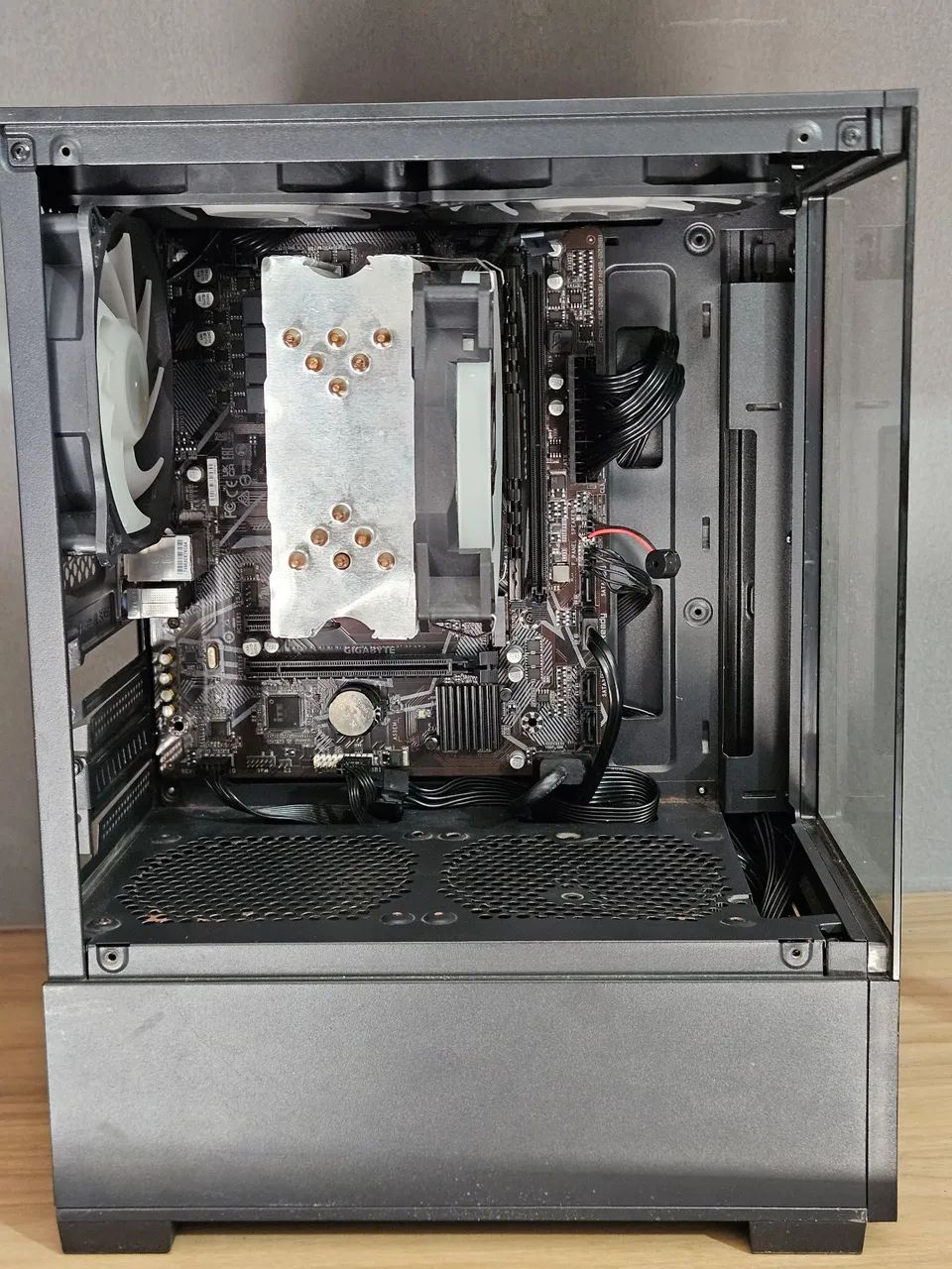 PC games ryzen 5 5600g / 16 RAM  - Foto 2