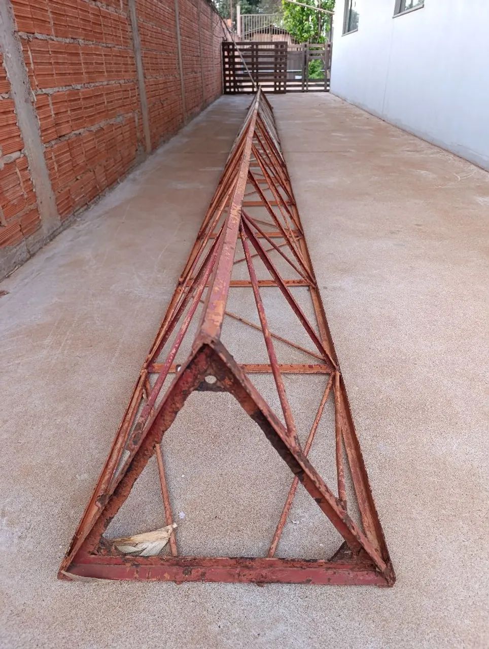 Torre de Antena para rádio px rádio amador internet e outros - Foto 2