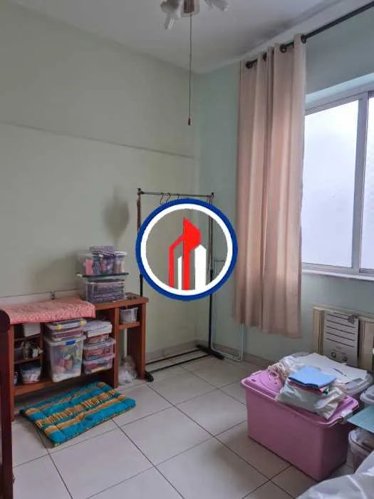 Apartamento : / Residencial / Catete