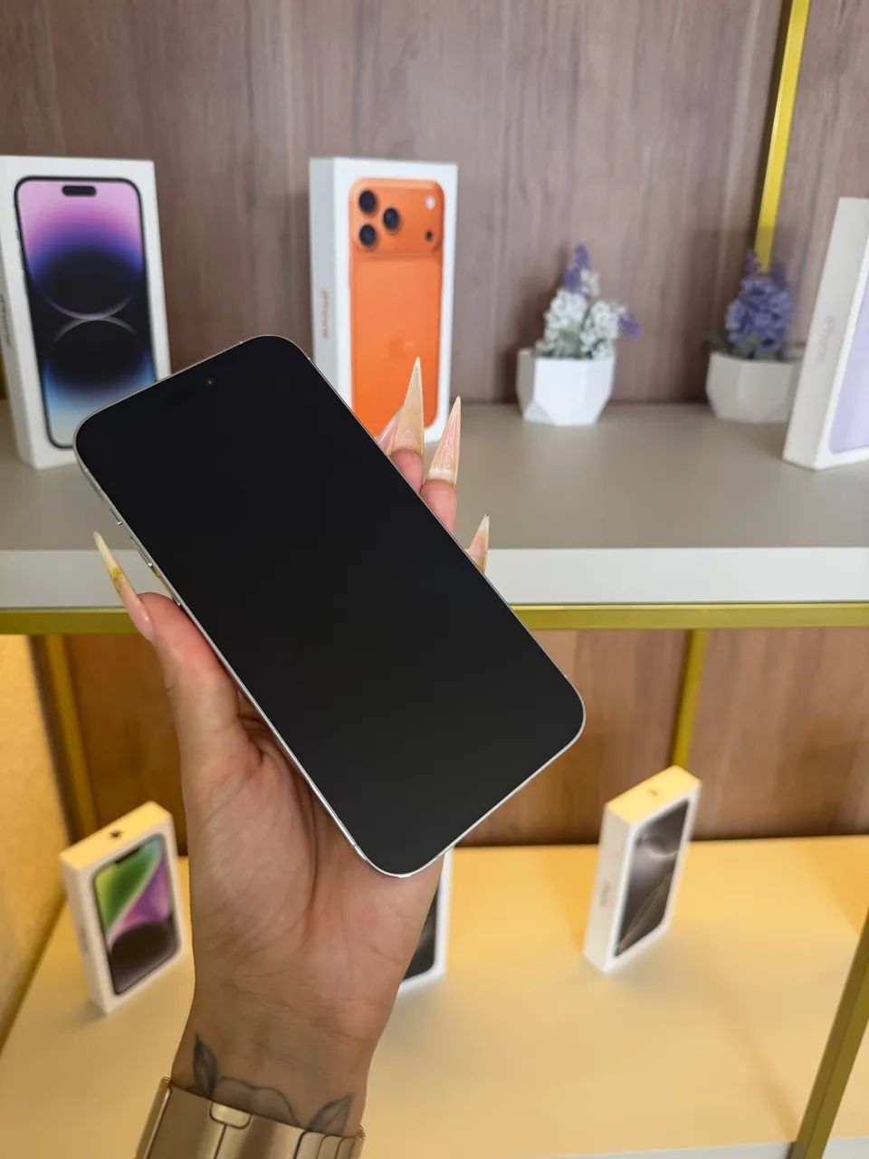 iPhone 14 Pro Max Prateado  - Foto 5