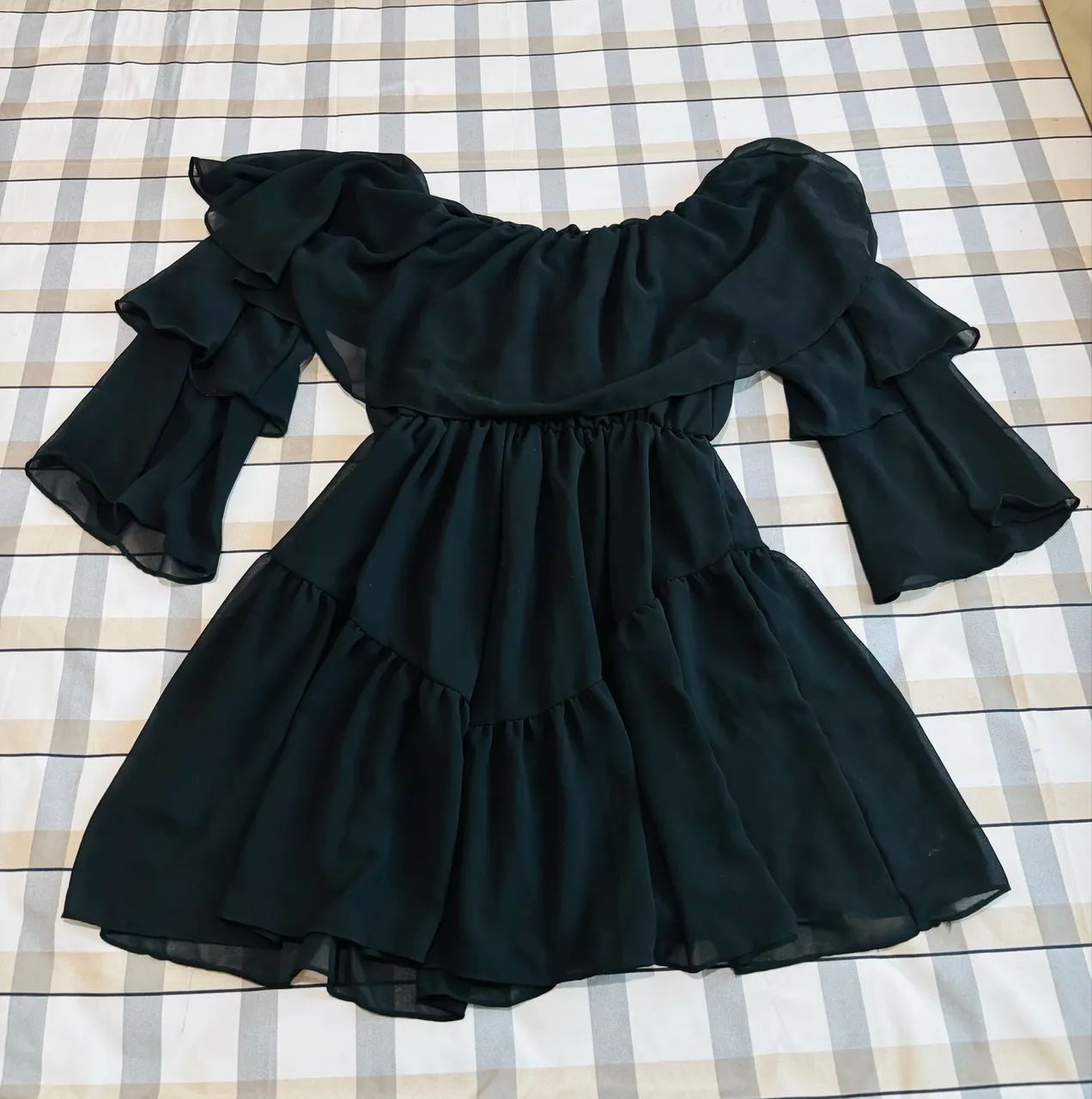 Roupas semi novas  - Foto 3