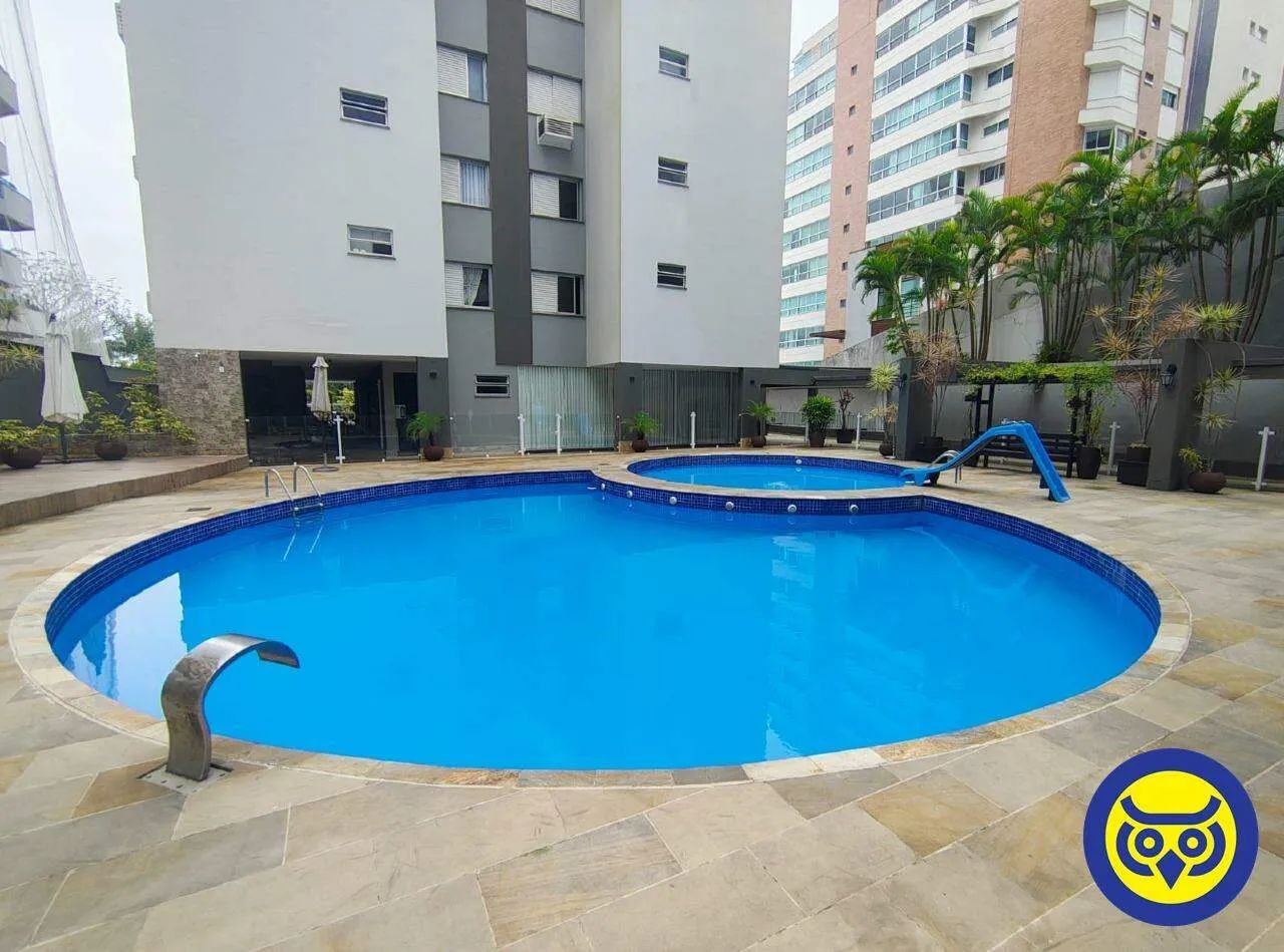 Apartamento com 3 dormitórios na Beira-Mar de Florianópolis  Agronômica