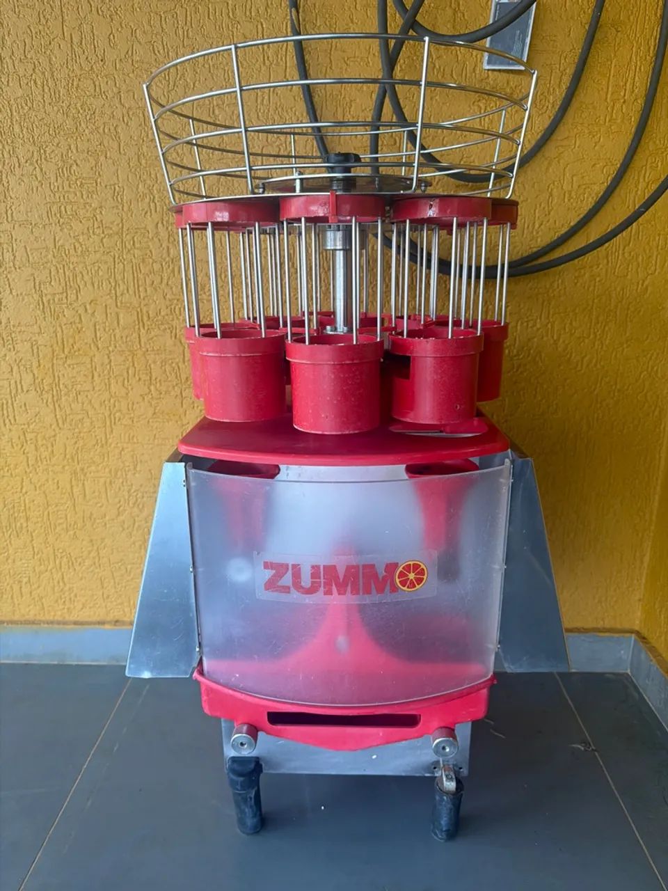 Máquina de suco laranja sumo