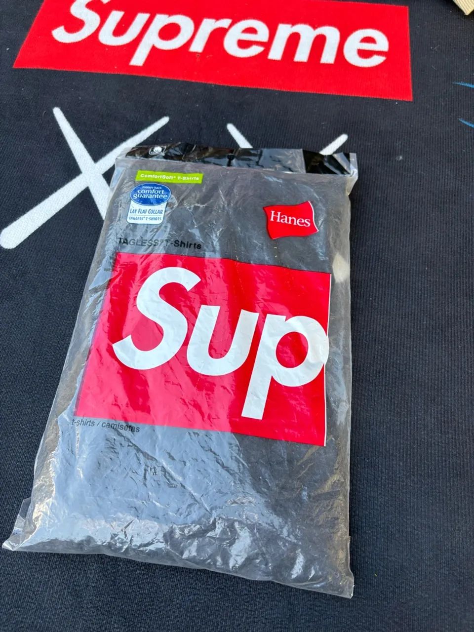 Camiseta básica supreme hanes  - Foto 4