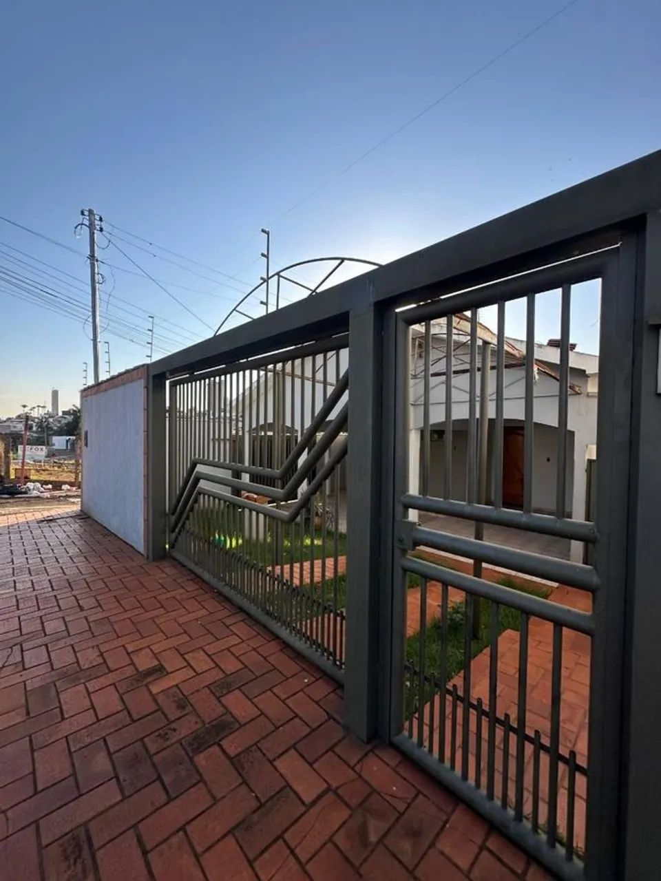 Casa com 3 quartos, Vila Modelo - Rio Verde - Foto 2