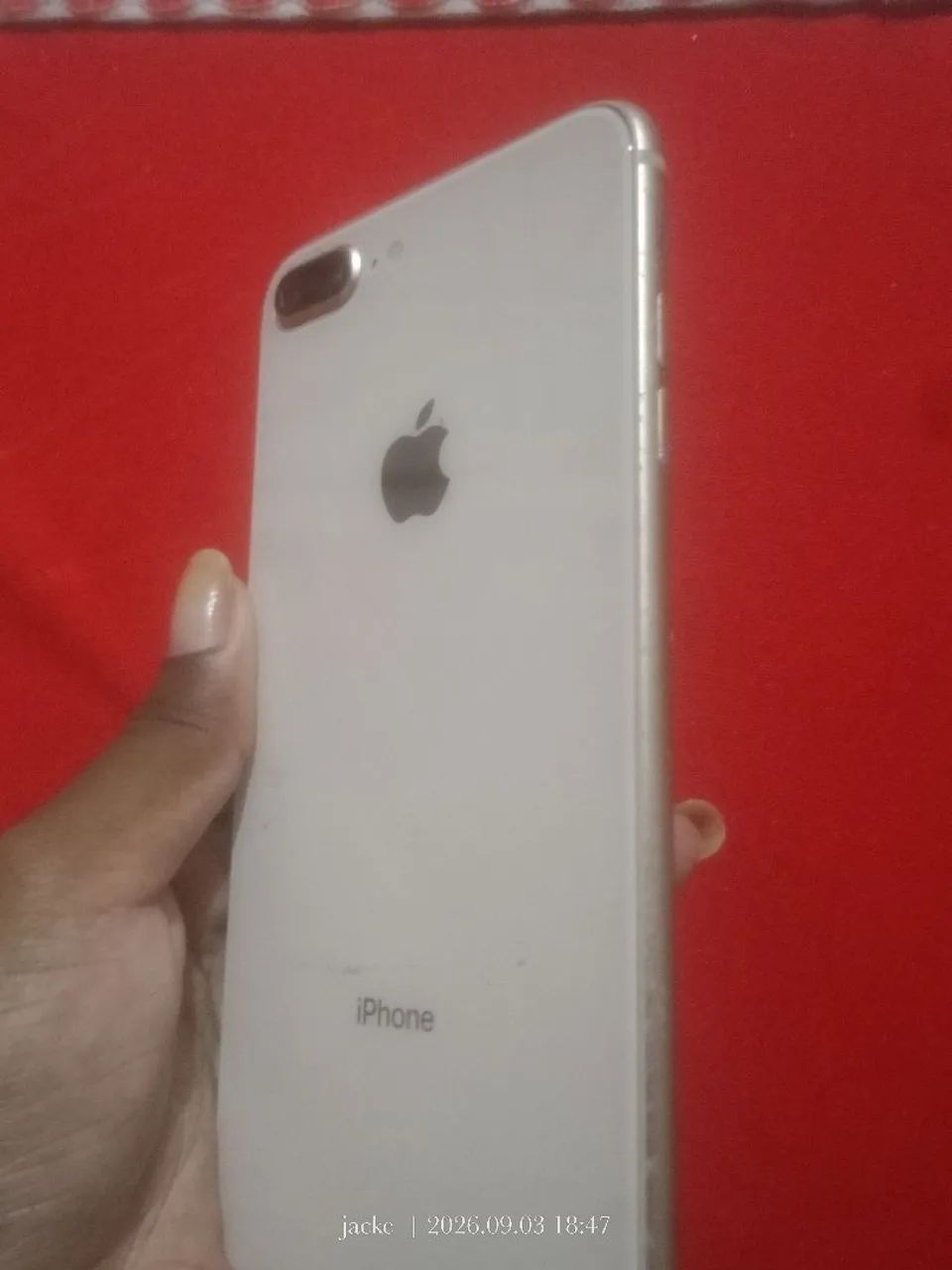 iPhone 8 plus, 128gb, todo original, com capa e carregador  - Foto 5