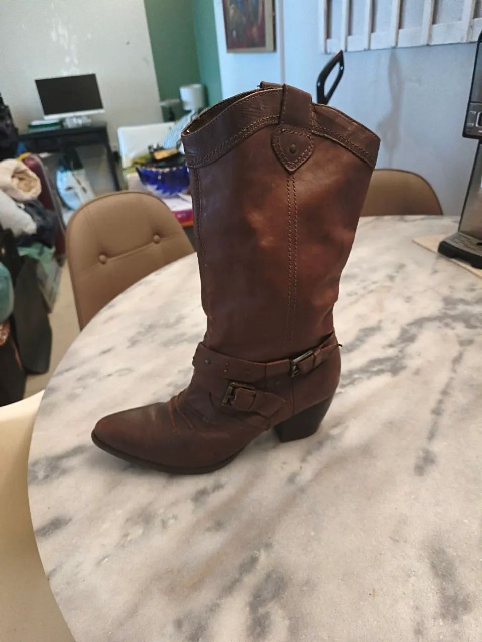 Bota de couro n. 37